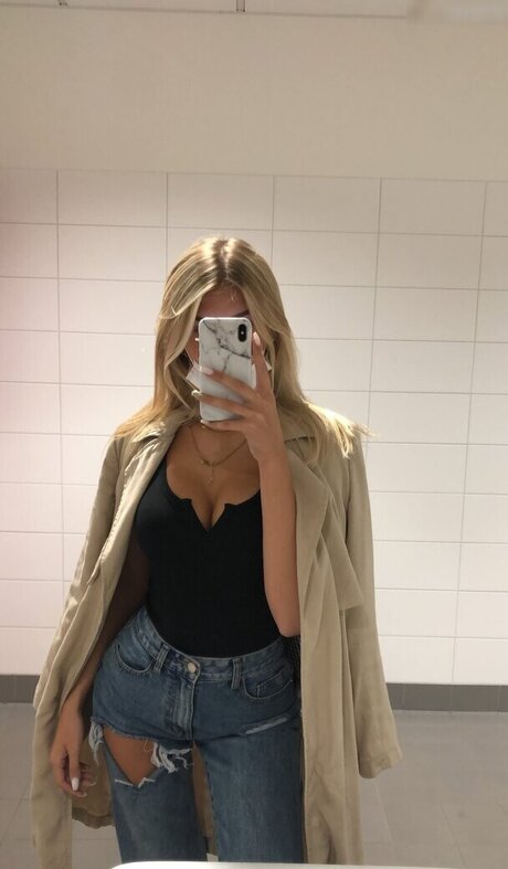 Sophie Schnur nude onlyfans porn