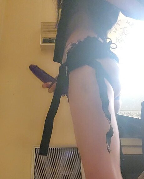 Ariel Harris free onlyfans