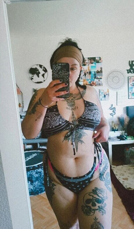 xlenaa official leaked only fans porn