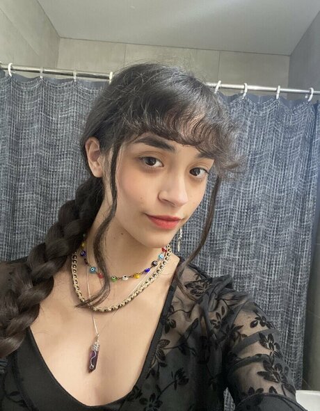 intrnlbleedin onlyfans leaks nudes