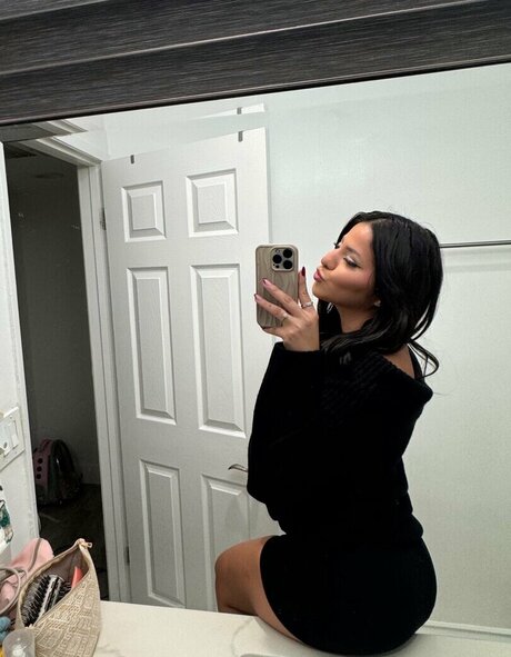 Jackie Figueroa onlyfans pics