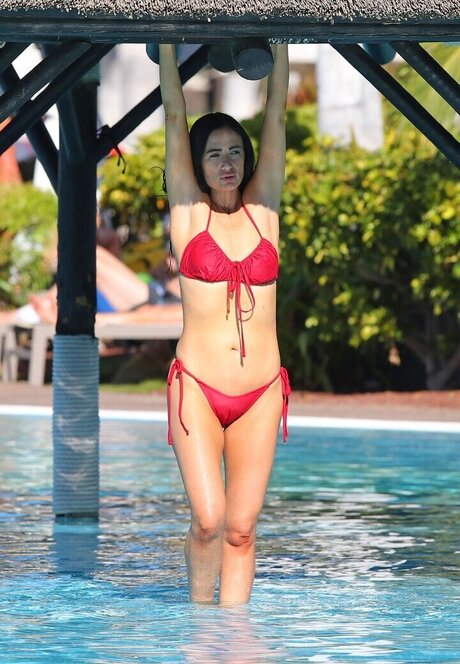 Chantelle Houghton porn onlyfans