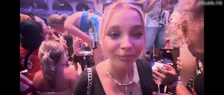 neverbaby 26 Profile pic