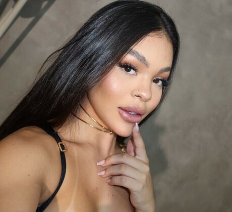 Livia Rafaelle new onlyfans leaks