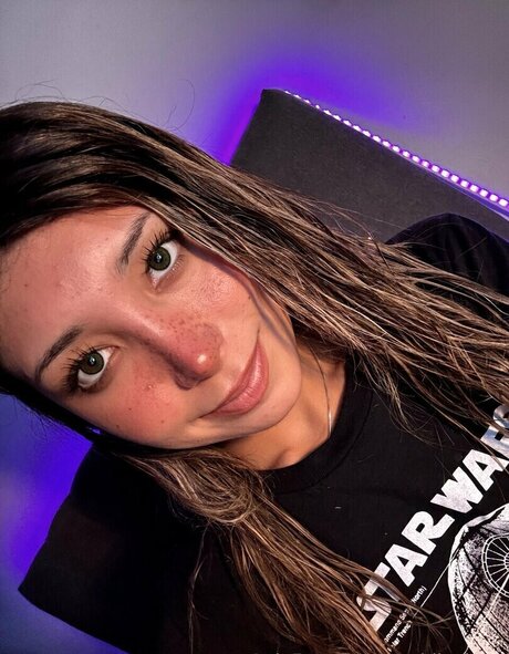 Maddie Olson free only fans