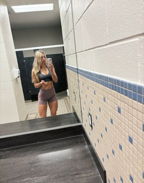 Lauren Creon Profile pic