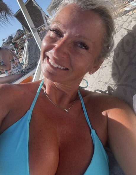 Mariamaria babes onlyfans for free