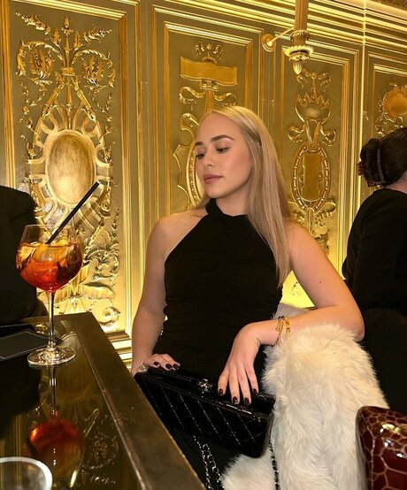 Agnessa Kosogon nudes only fans