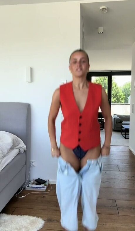 Lea Breuer onlyfans xx