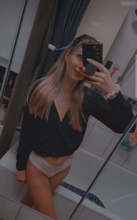 its sunny93 onlyfans free