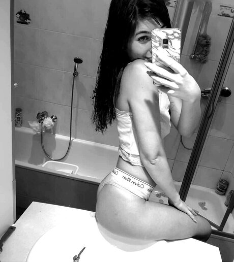 its sunny93 onlyfans nide