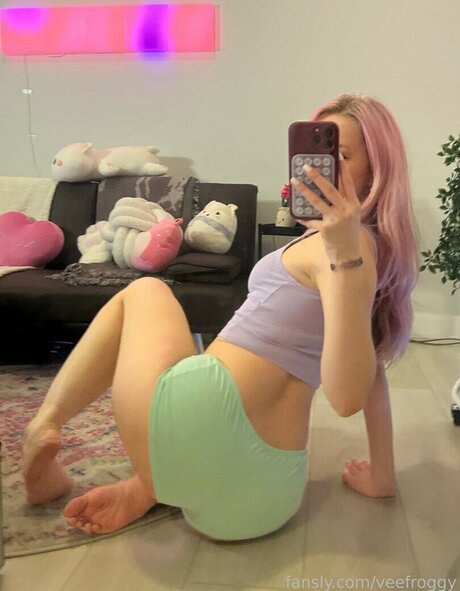 veefroggy onlyfans archives