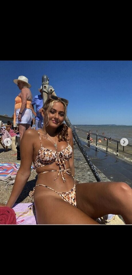 danielleelou onlyfans creator