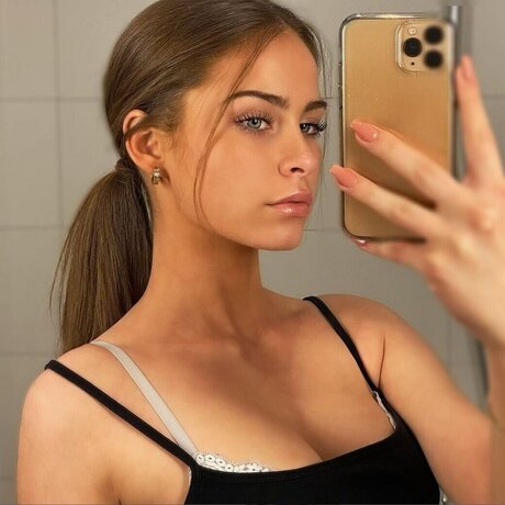 Kim Sara leaked only fans porn