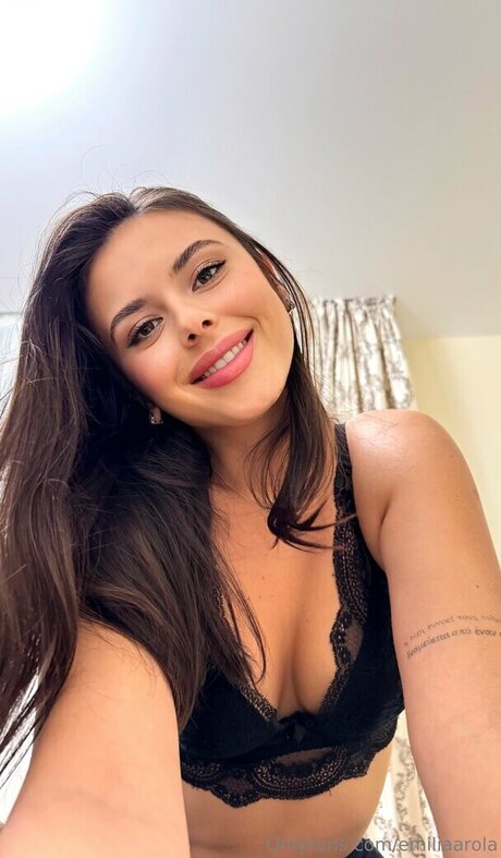 emiliaarola leaked onlyfans sex tape