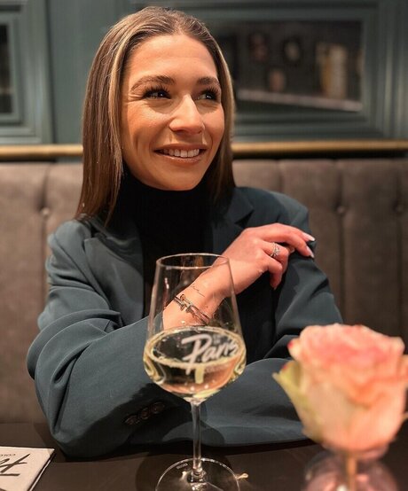 Jana Wosnitza is on onlyfans