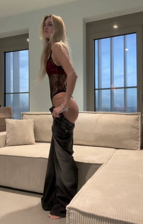 Lillimsr onlyfans sextape