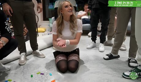 Facialize Me only fans pics