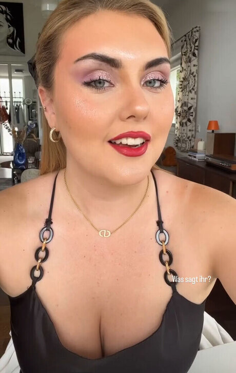 JohannaMuellner leaked onlyfans