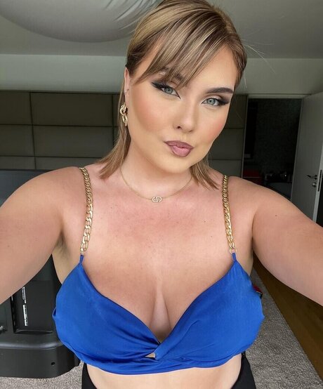 JohannaMuellner naked onlyfans leaked