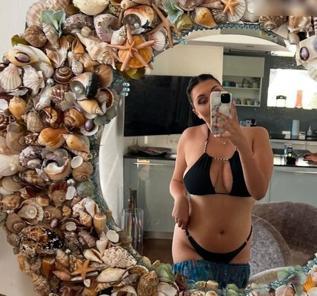 JohannaMuellner onlyfans naked leaks