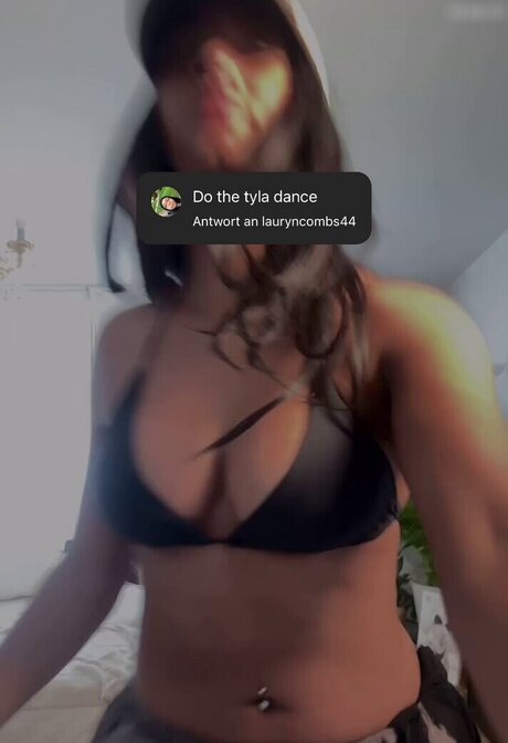 Shaggy Baggy boobs onlyfans