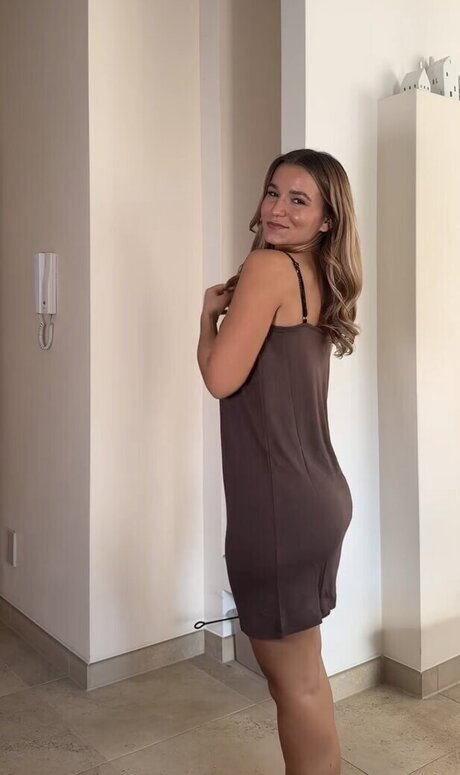 Alina Wachinger onlyfans mega