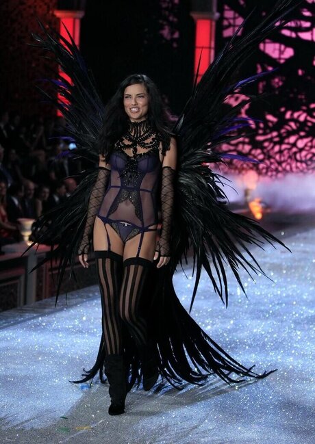 OOPS International onlyfans leaked pics