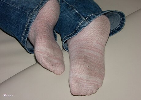 Footlovegirls hot onlyfans