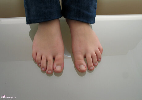 Footlovegirls onlyfans leaked