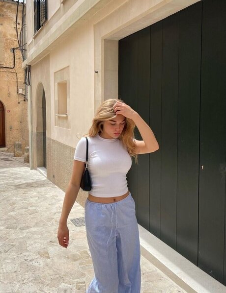 theresaxre onlyfans content leaked