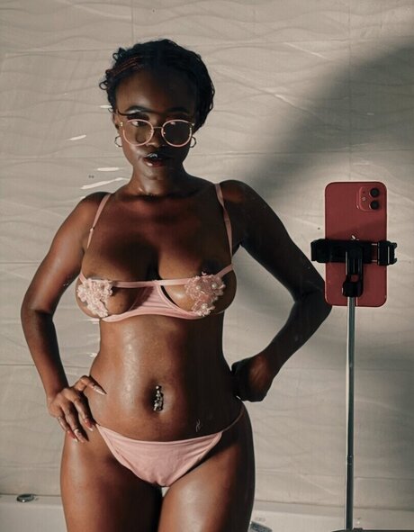 call me sephy only fans nude leaks