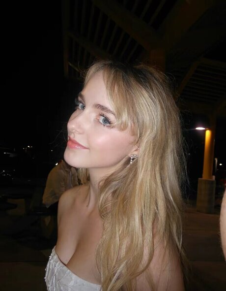 ebony pussy onlyfans xxx self-portrait