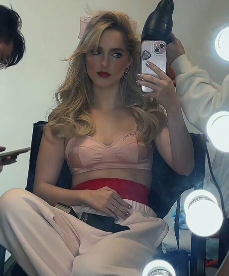 Mckenna Grace new onlyfans leaks