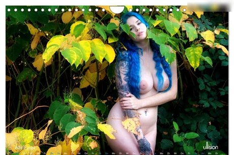 Chaos Isi onlyfans topless