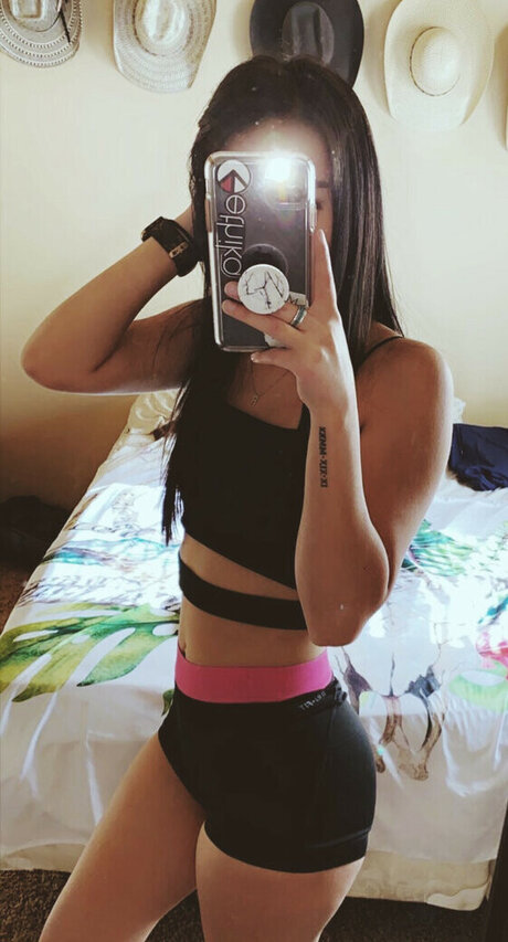 Arleigh Burke onlyfans free content