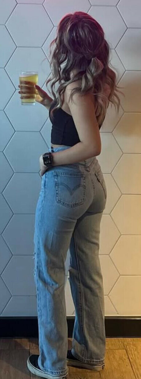 Arleigh Burke onlyfans leaked