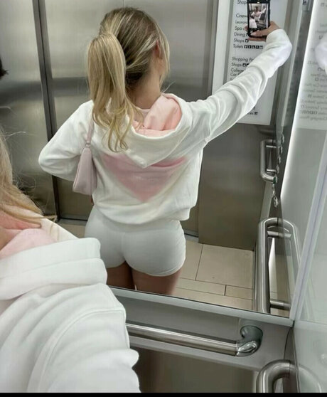 maya zrv onlyfans leak nudes