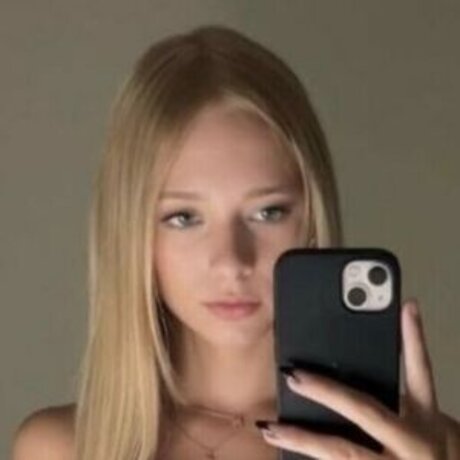 maya zrv onlyfans leaks