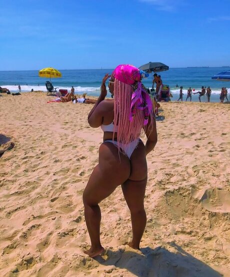 Velvet Scarlett nude onlyfans