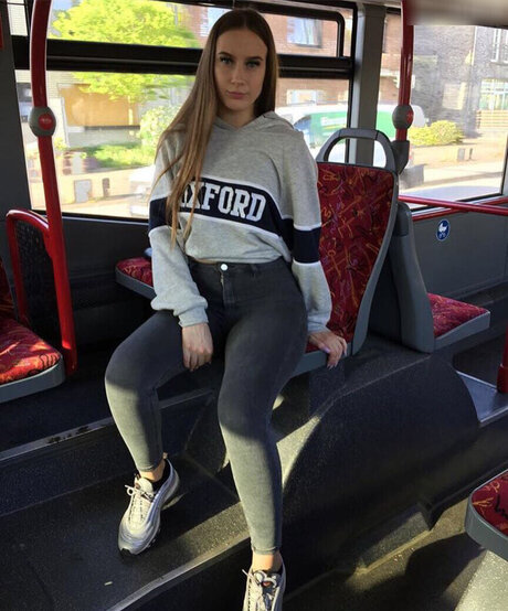 skinny shemale onlyfans free pics