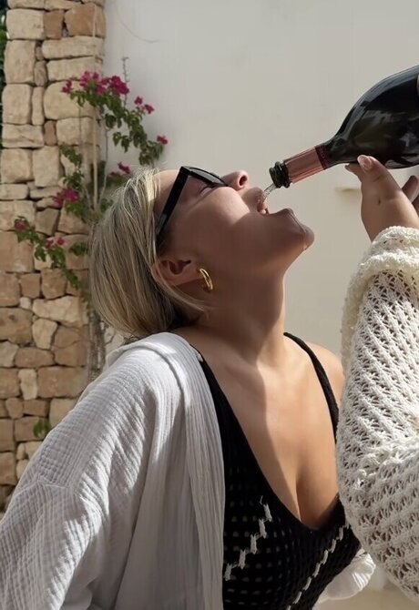 Dagi Bee en onlyfans