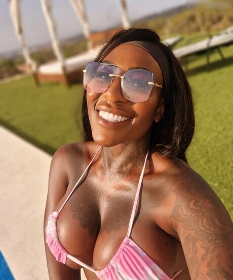 Josy Black Profile pic