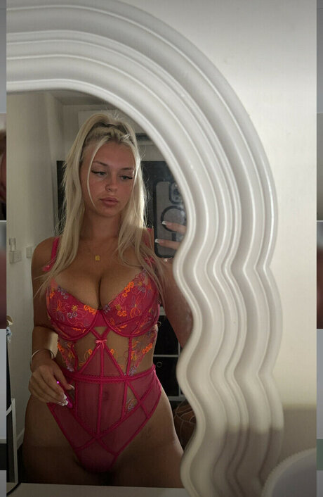 Lilybaby x only fans pictures