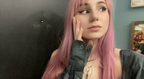 sweetpetiteofficial only fans nude leaks