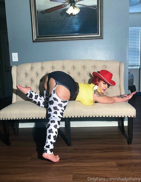 Shainarae onlyfans striptease