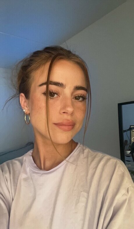 eastahh naked onlyfans