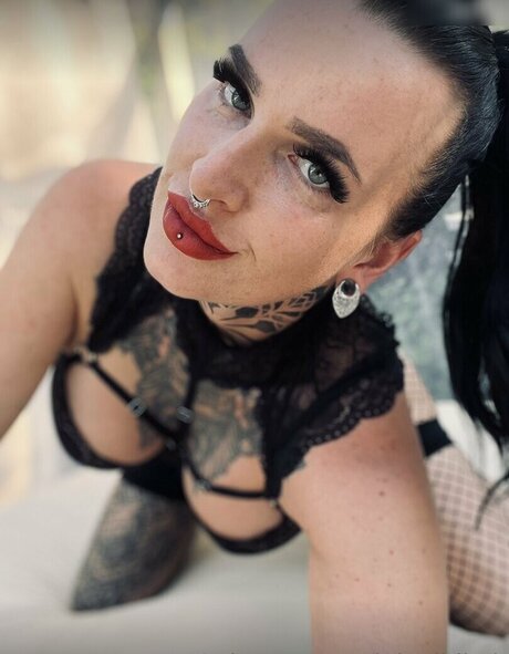 inkedbiitch only fans pics