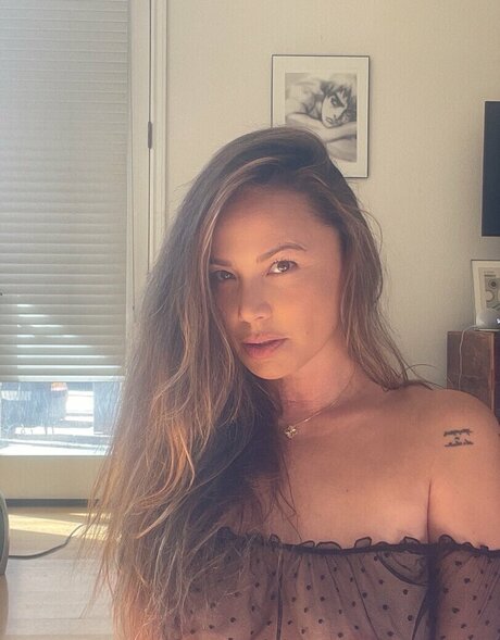 pink hair onlyfans top pics