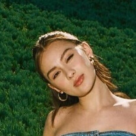 Lola Tung onlyfans leak fuck